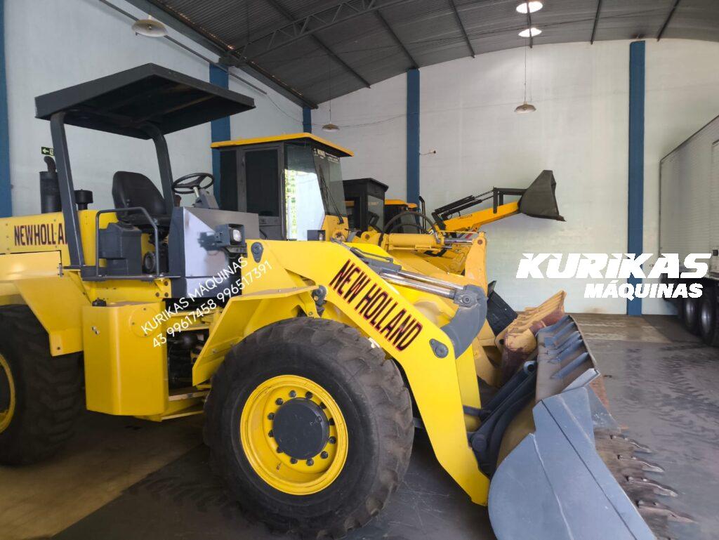 Pá New Holland 12B ano 2008 - REVISADA