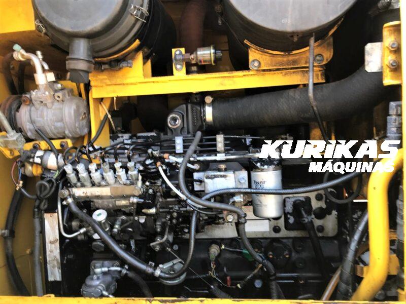 Motoniveladora Patrol Komatsu GD55 ano 2010